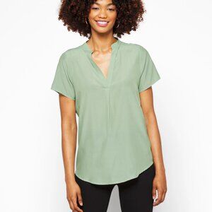 FUN2FUN Emmie V-Neck Blouse Light Green Split Neck Size XXL